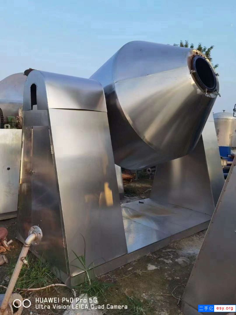 轉(zhuǎn)讓二手雙錐干燥機(jī) 2000L-3000L搪瓷雙錐干燥機(jī)