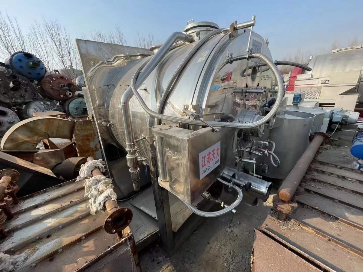 轉(zhuǎn)讓二手耙式干燥機 一臺3立方全開式鏡面拋光耙式干燥機