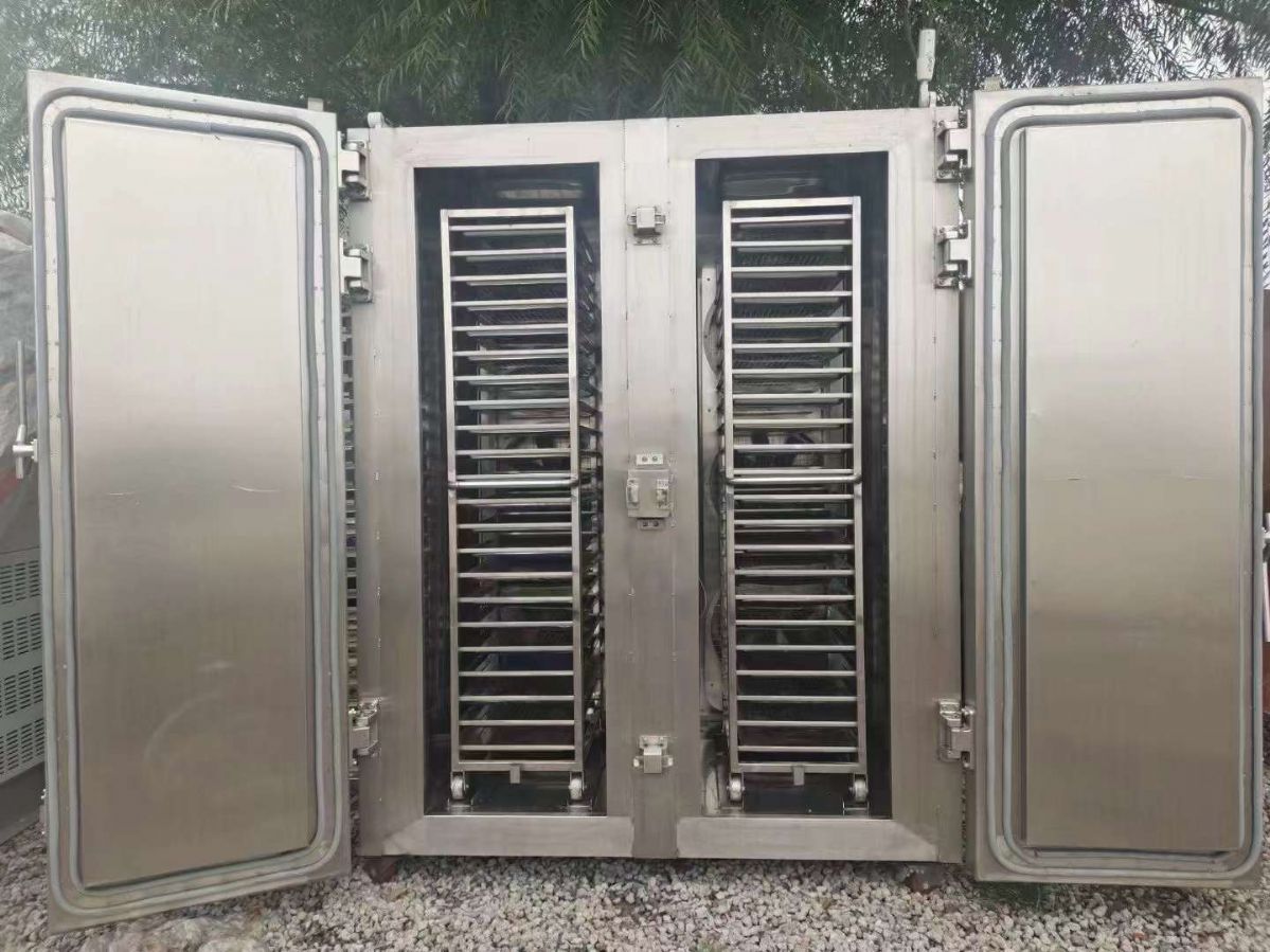 轉(zhuǎn)讓二手液氮速凍機 一臺雙開門44盤液氮速凍機