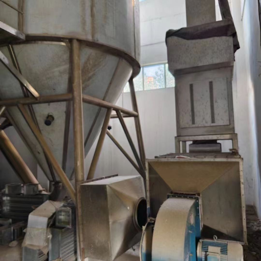 轉(zhuǎn)讓二手噴霧干燥機(jī) 一套300型江蘇宇通產(chǎn)離心噴霧干燥機(jī)