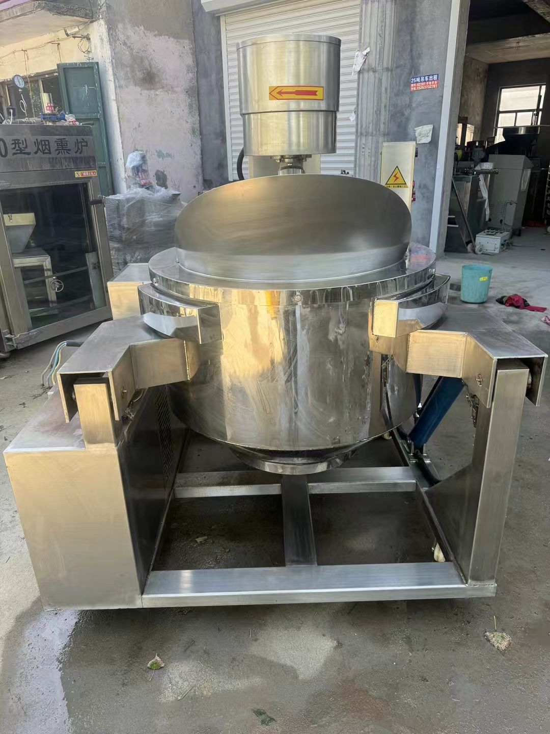轉(zhuǎn)讓二手行星炒鍋 一臺(tái)容積100L電磁加熱全自動(dòng)行星炒鍋