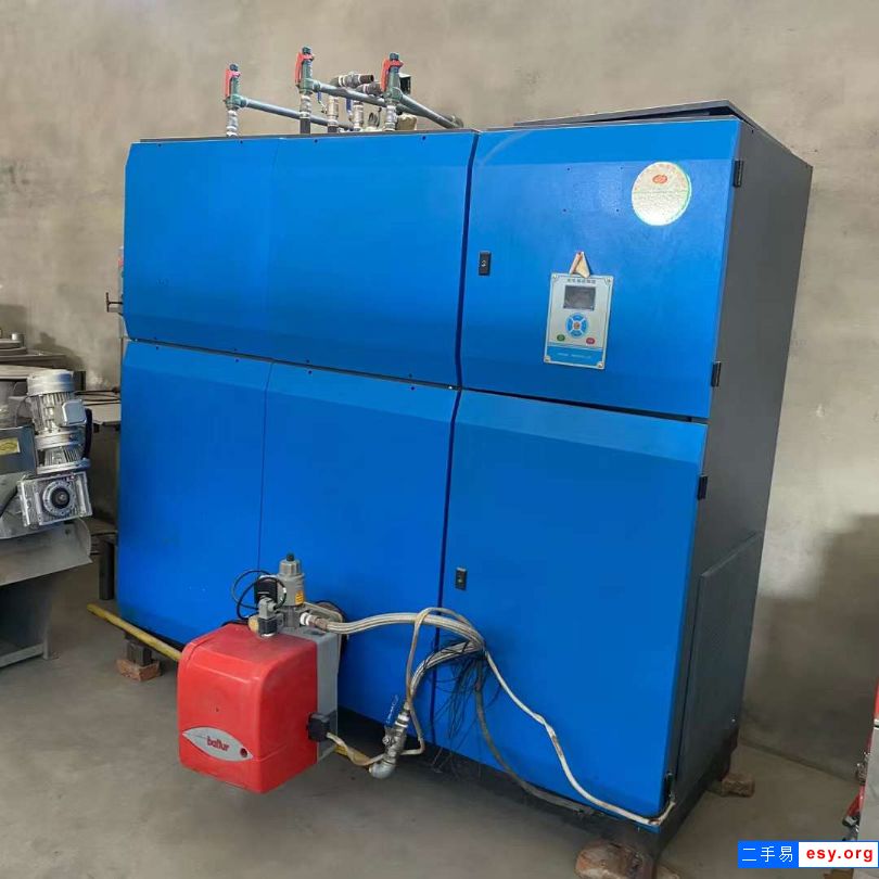 出售二手蒸汽發(fā)生器 一臺300公斤燃油燃氣發(fā)生器