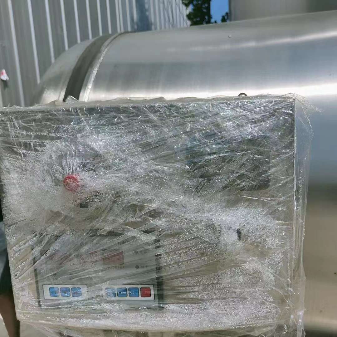轉(zhuǎn)讓二手真空滾揉機 一臺容積1000L上海鼎封真空變頻滾揉機