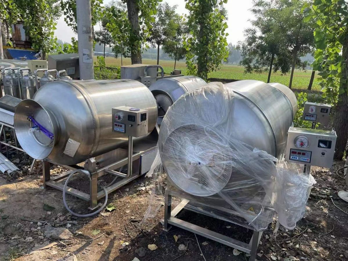 轉(zhuǎn)讓二手真空滾揉機(jī) 800L-1300L真空變頻滾揉機(jī)