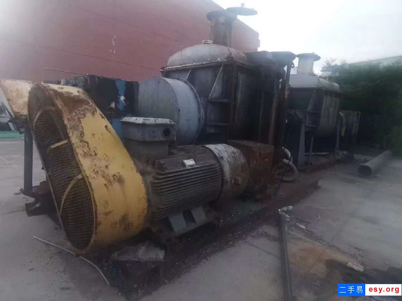 轉(zhuǎn)讓二手真空捏合機(jī) 6臺(tái)2000L液壓翻缸捏合機(jī)