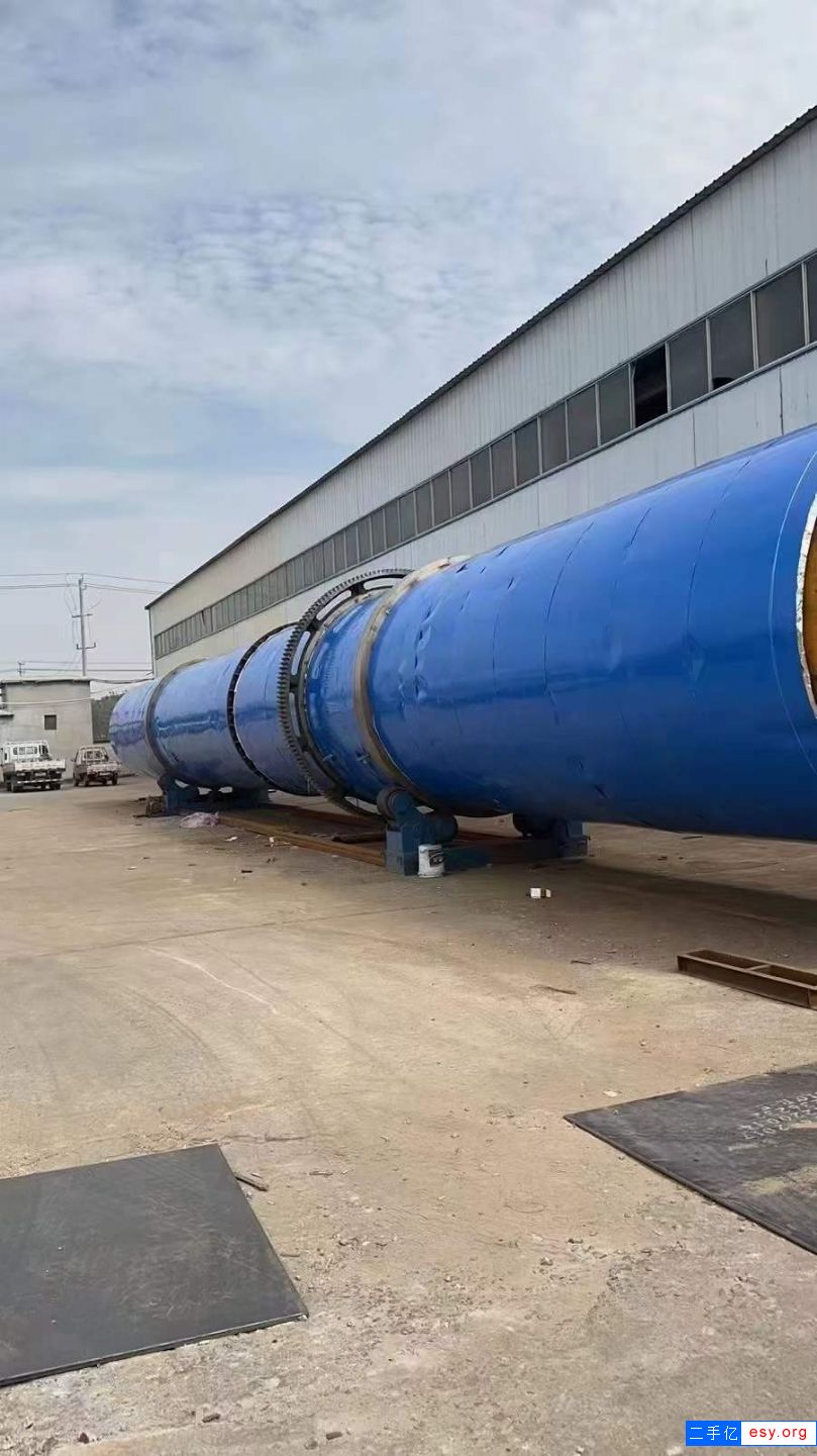轉(zhuǎn)讓二手大型滾筒烘干機 一套3米X30米單筒烘干機