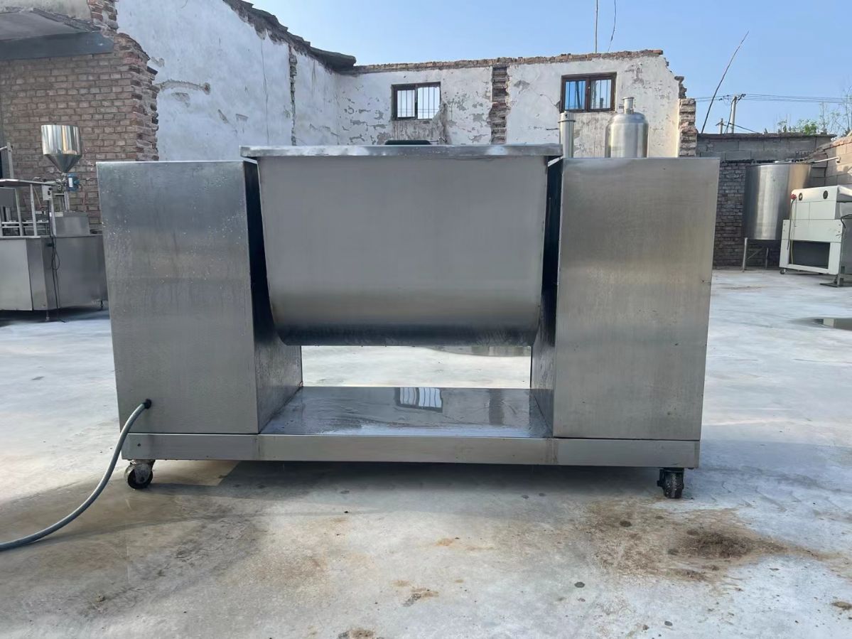 轉(zhuǎn)讓二手槽型混合機 兩臺容積300L拋光槽型混合機