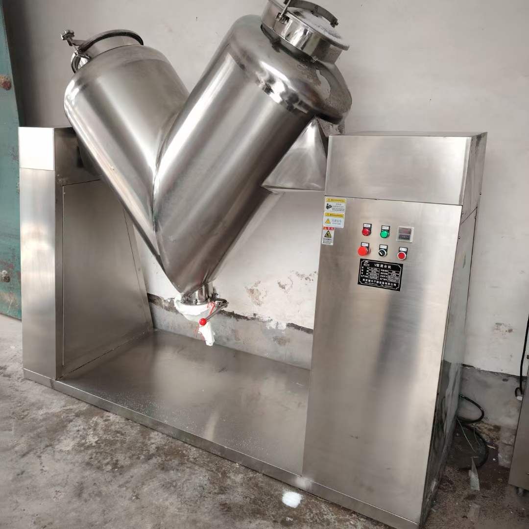 轉(zhuǎn)讓二手V型混合機(jī) 一臺(tái)容積500L全不銹鋼高效V型混合機(jī)