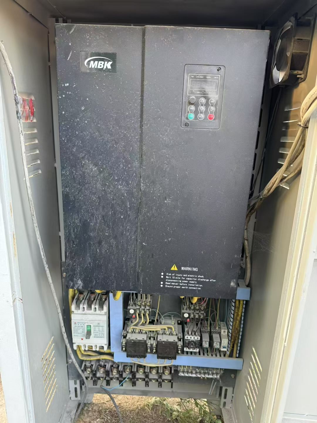 转让二手螺带混合机 一台容积30立方全不锈钢卧式螺带混合机