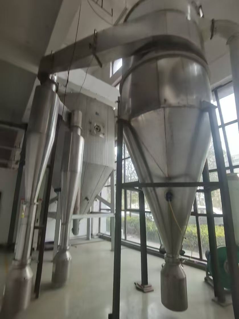 轉(zhuǎn)讓二手噴霧干燥機(jī) 一套150型電加熱離心式噴霧干燥機(jī)