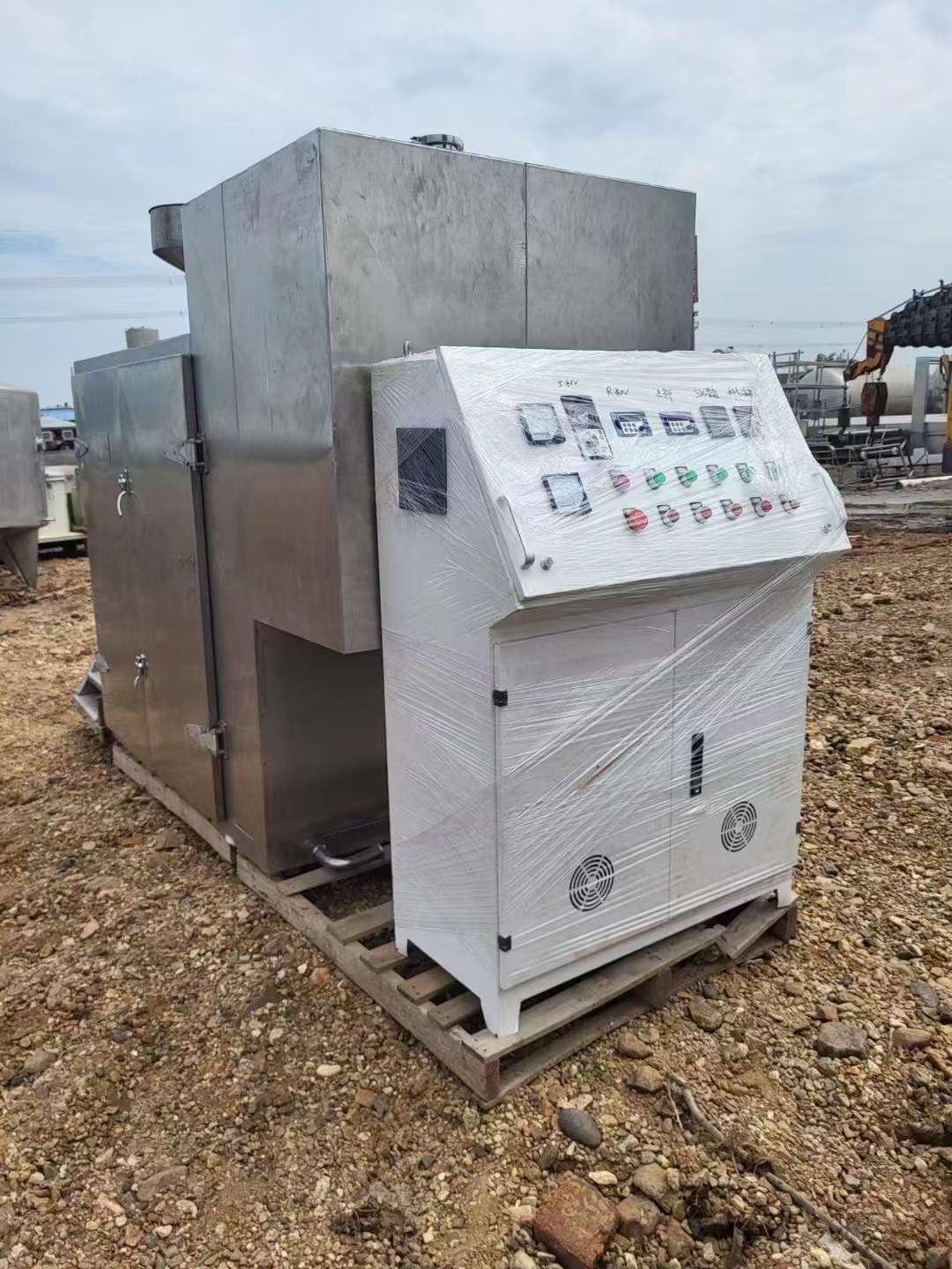 轉(zhuǎn)讓二手冷凍粉碎機(jī) 一臺250型零下190度超低溫冷凍粉碎機(jī)