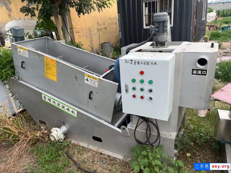 轉讓二手疊螺脫水機 一臺301型污泥脫水機
