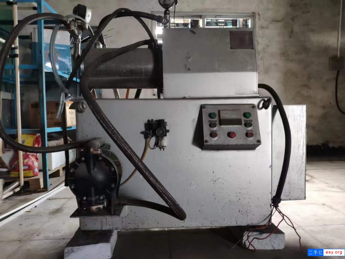 轉(zhuǎn)讓二手實(shí)驗(yàn)型砂磨機(jī) 一臺5L臥式砂磨機(jī)