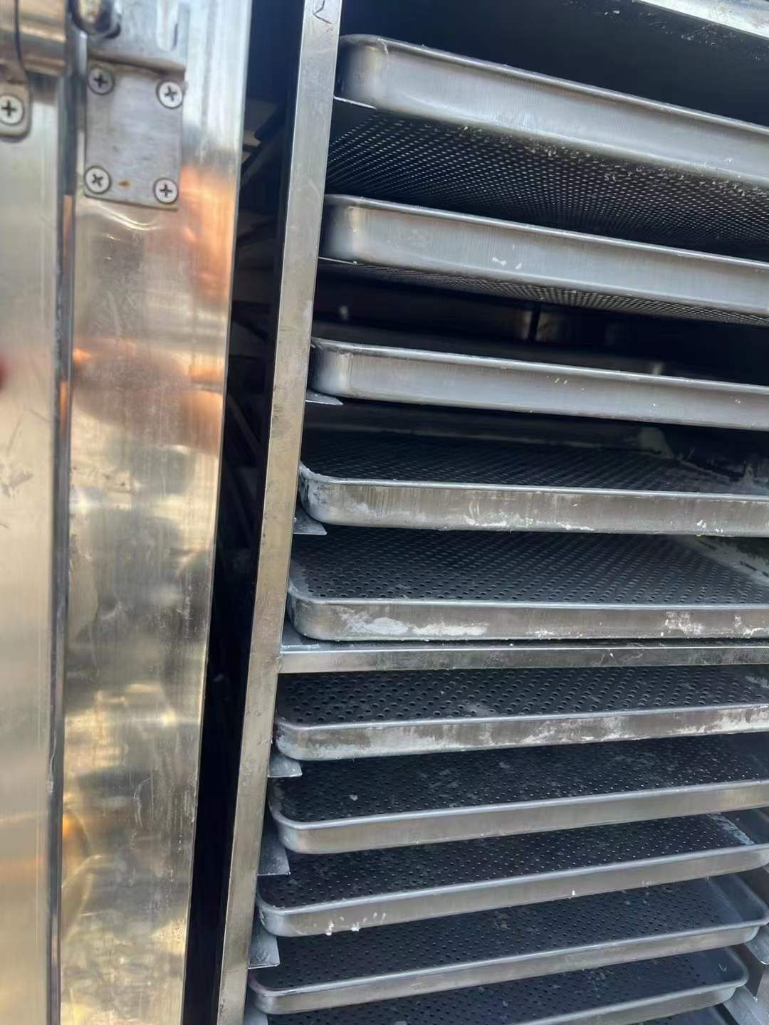 轉(zhuǎn)讓二手熱風(fēng)循環(huán) 兩臺(tái)兩門兩車電汽兩用熱風(fēng)循環(huán)烘箱