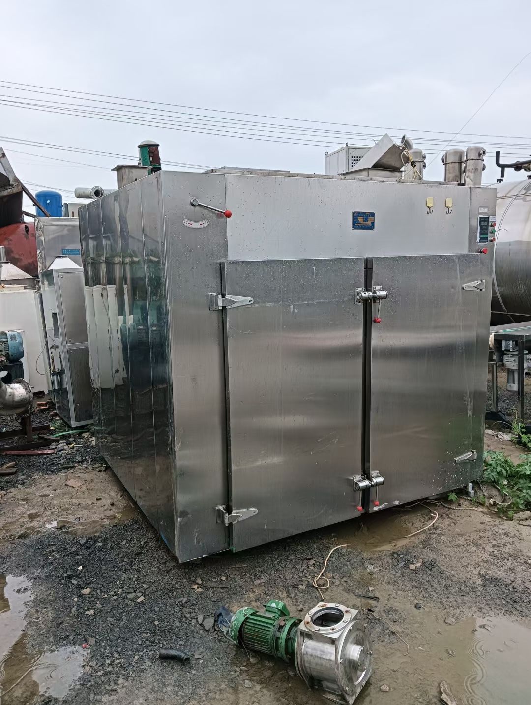 轉(zhuǎn)讓二手熱風(fēng)循環(huán) 一臺(tái)兩門四車96盤電氣兩用熱風(fēng)循環(huán)烘箱