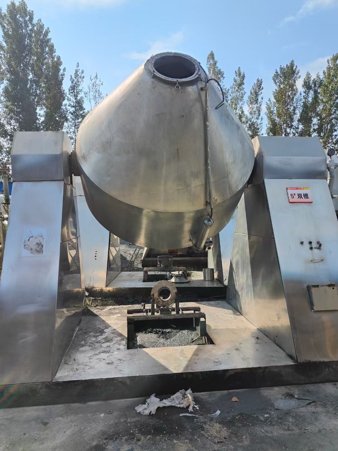 轉(zhuǎn)讓二手雙錐干燥機(jī) 五臺(tái)容積4000L不銹鋼真空回轉(zhuǎn)干燥機(jī)