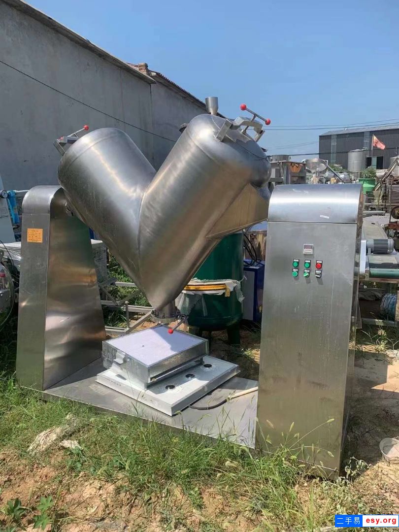 出售二手不銹鋼混合機 兩臺500LV型混合機