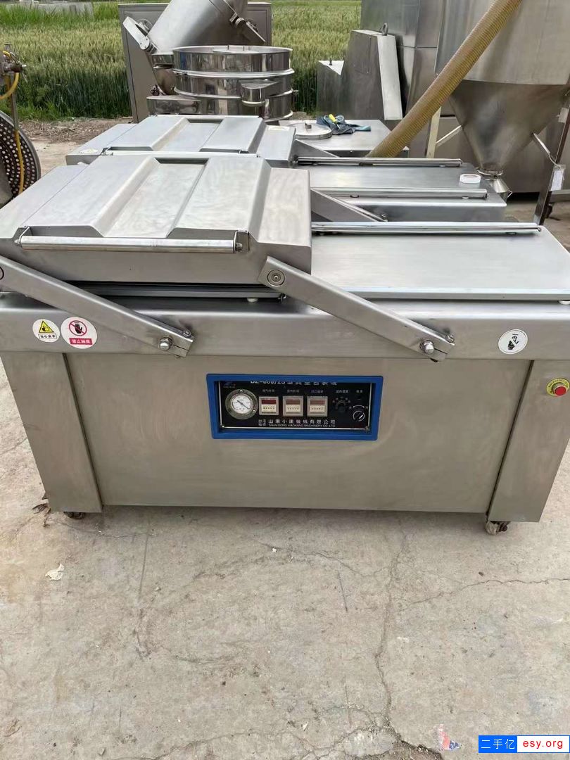 出售二手小康真空包裝機 兩臺600雙室大泵包裝機