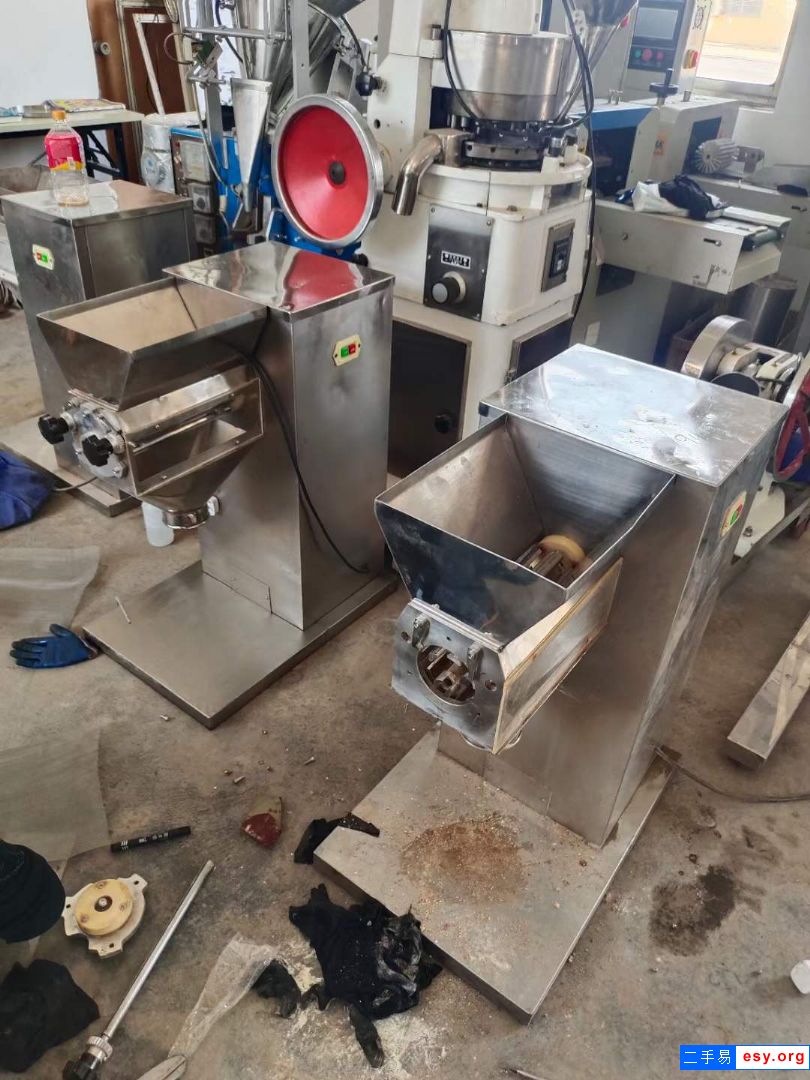 二手搖擺顆粒機(jī) 90-160型全不銹鋼搖擺顆粒機(jī)