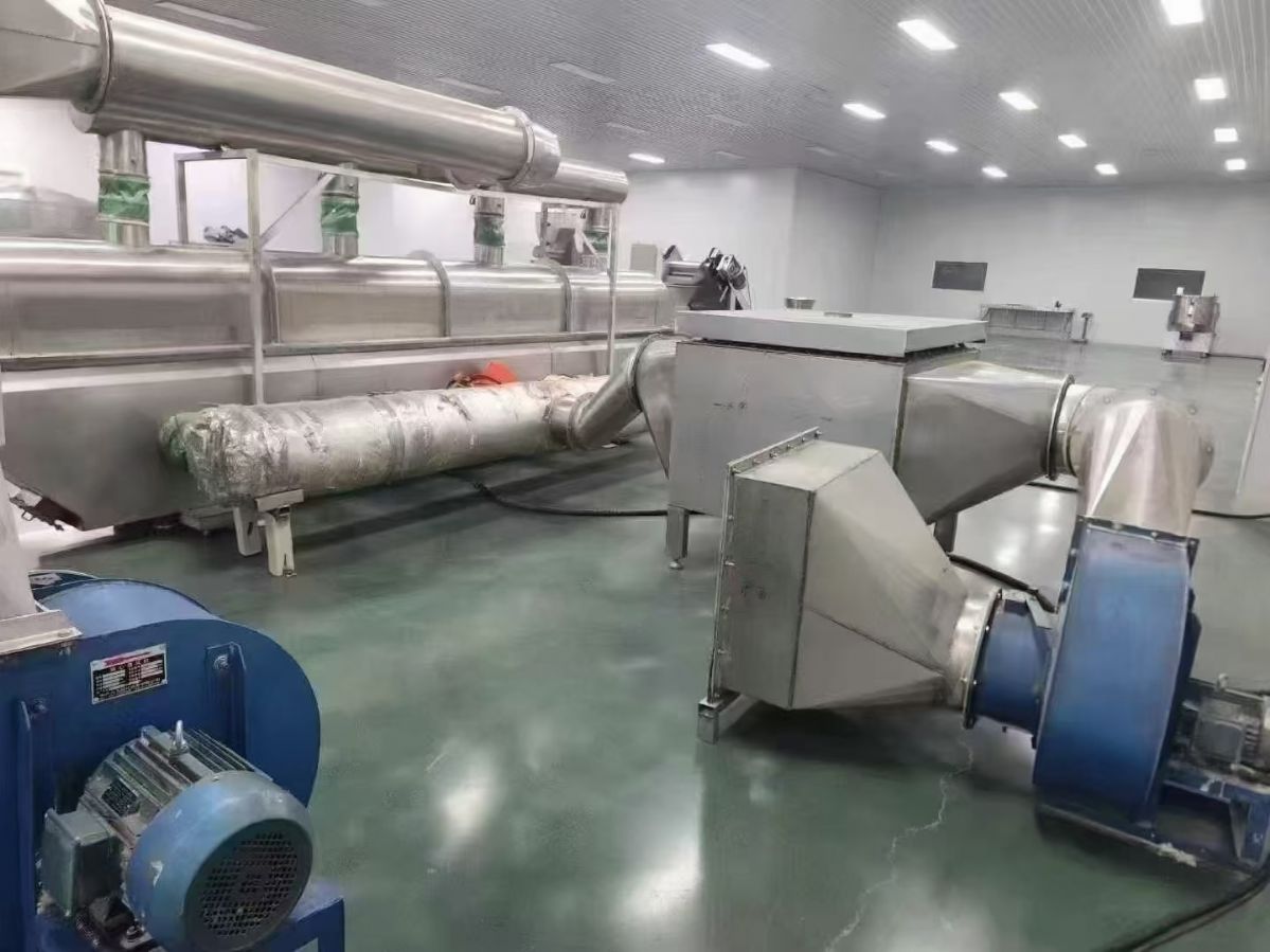 轉(zhuǎn)讓二手流化床干燥機(jī) 一套0.6米X6米食品級振動(dòng)流化床干燥機(jī)