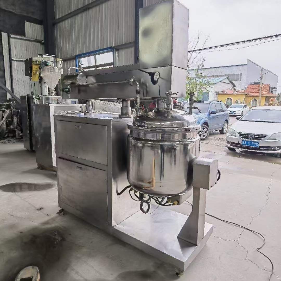 轉(zhuǎn)讓二手真空乳化機(jī) 一臺200L電加熱真空均質(zhì)乳化機(jī)