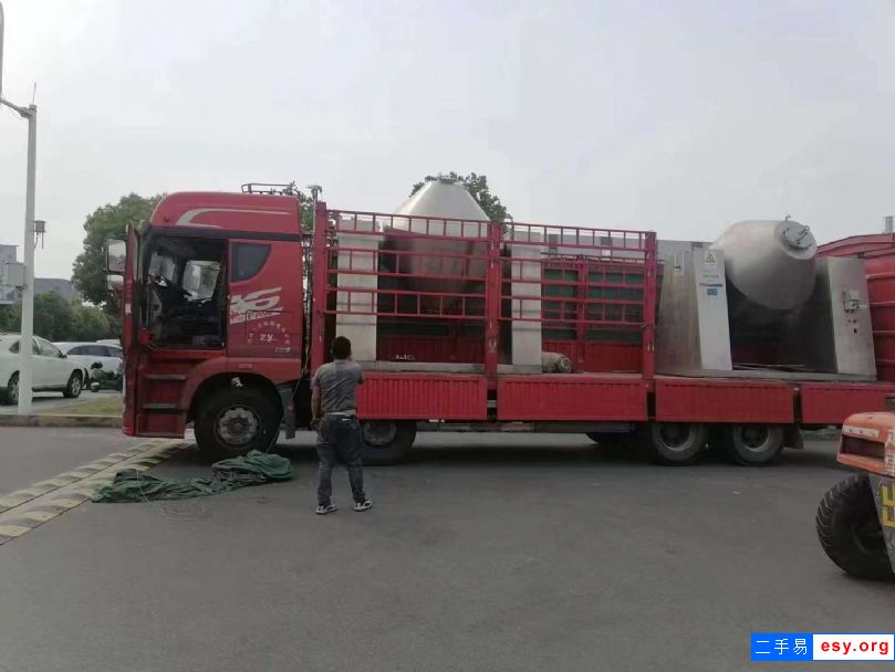 轉(zhuǎn)讓二手雙錐干燥機(jī) 兩臺(tái)3000L搪瓷雙錐干燥機(jī)