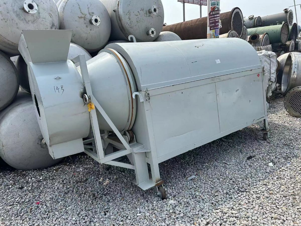 轉(zhuǎn)讓二手滾筒烘干機 一臺1米X3米電加熱滾筒烘干機