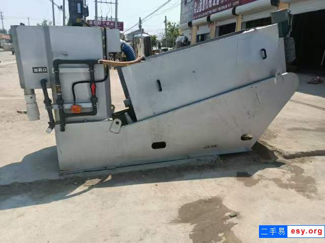 二手疊螺污泥脫水機(jī) 一臺301型全套脫水機(jī)