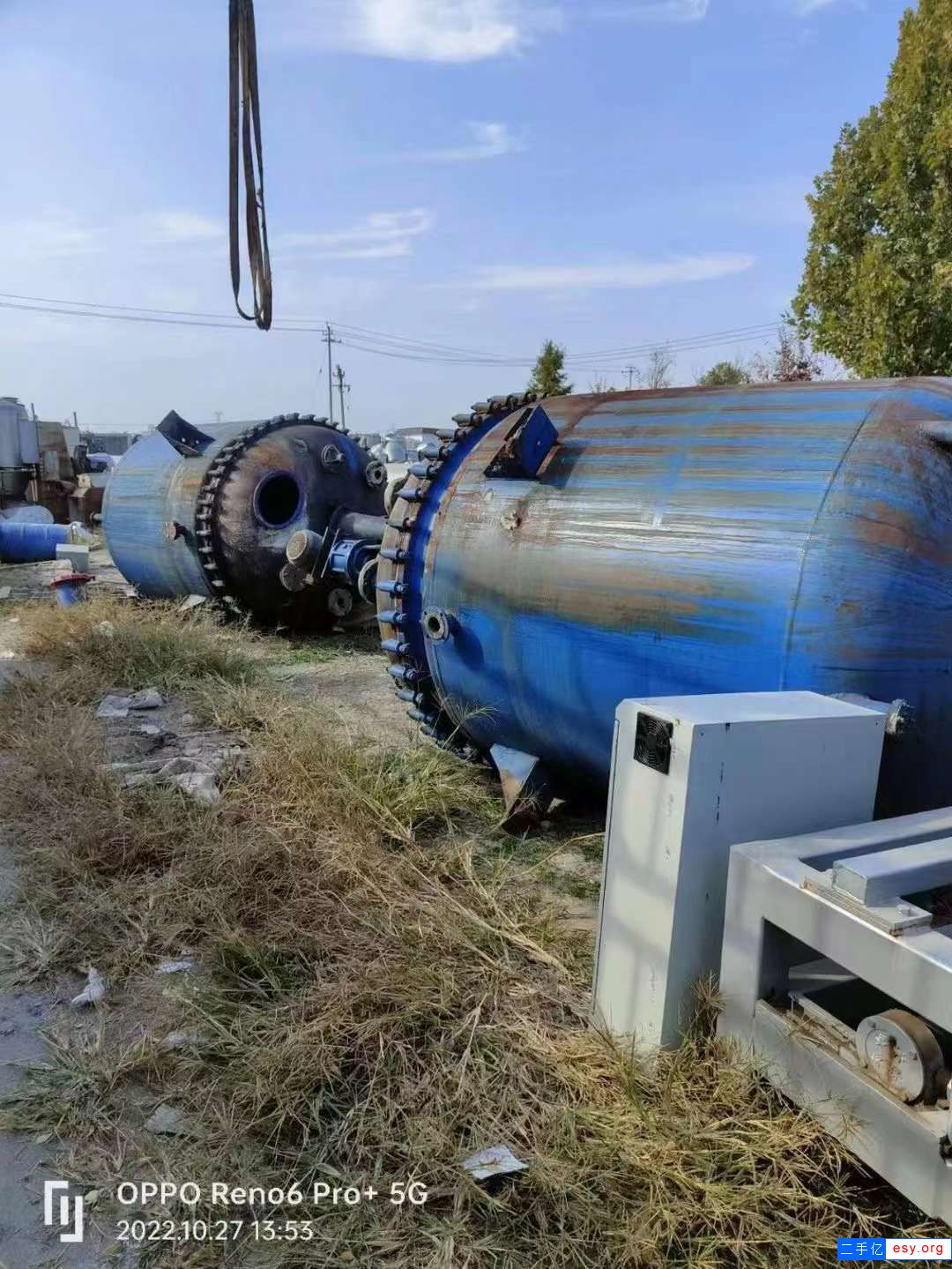 轉(zhuǎn)讓二手搪瓷反應(yīng)罐 兩臺(tái)5000L電加熱搪瓷反應(yīng)釜