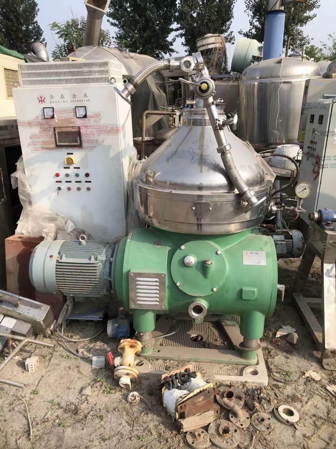 轉(zhuǎn)讓二手蝶式分離機 一臺500型帶原裝電柜蝶式分離機