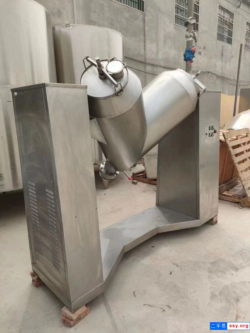 二手混合機(jī) 1000升內(nèi)置強(qiáng)制攪拌v型混合機(jī)