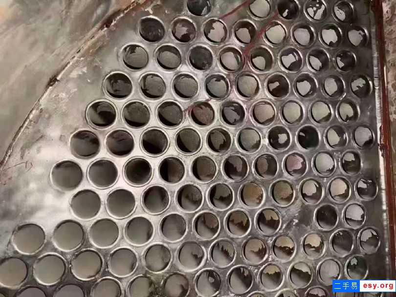 轉(zhuǎn)讓二手鈦材冷凝器 兩臺350平方列管鈦材冷凝器