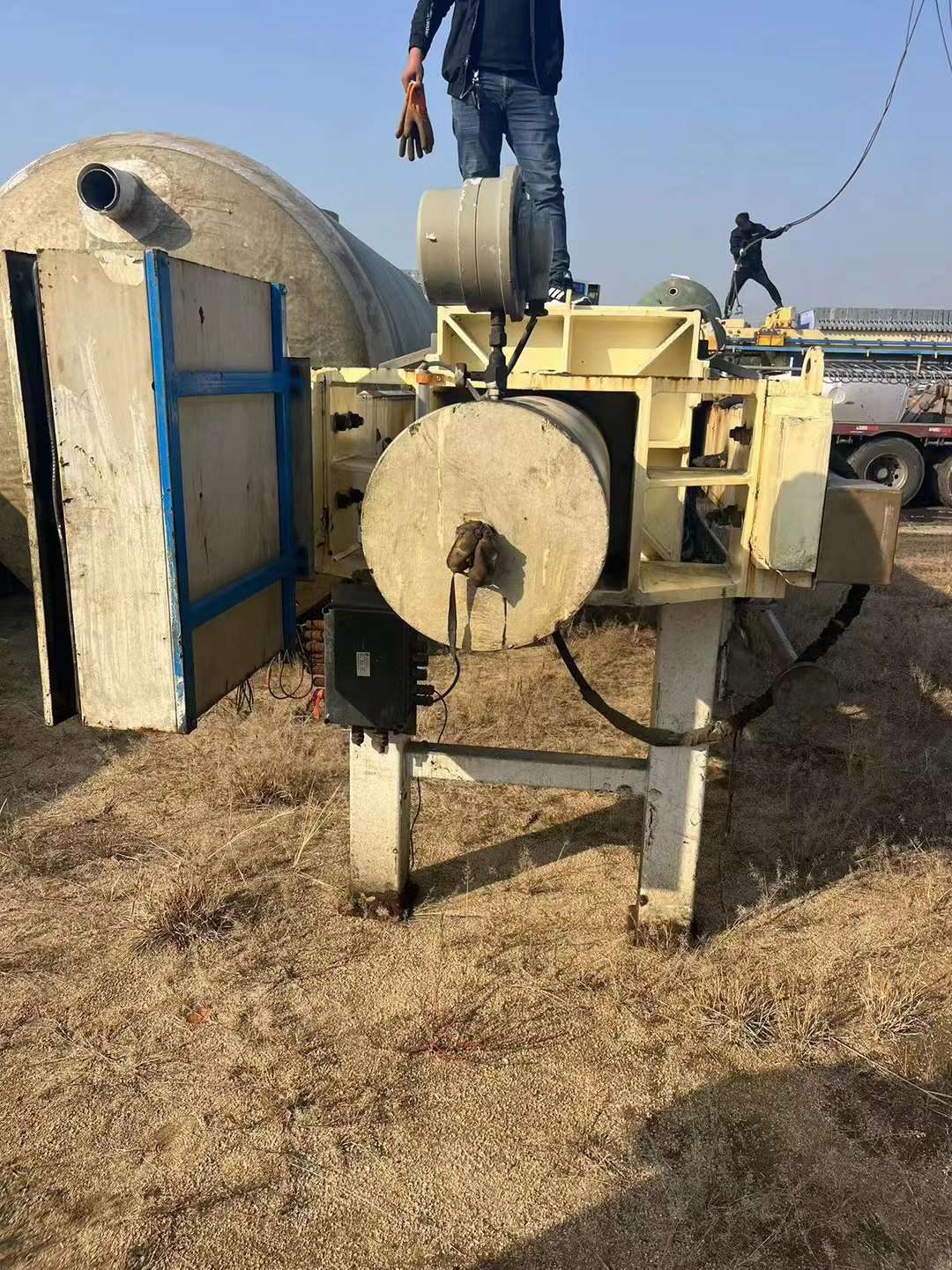轉(zhuǎn)讓二手景津壓濾機 一臺100平方自動拉板景津隔膜壓濾機