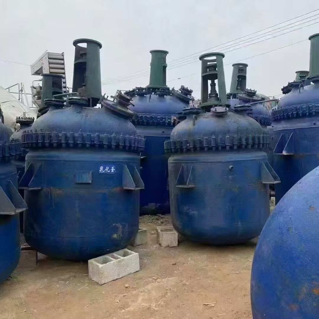 轉(zhuǎn)讓二手搪瓷反應(yīng)釜 15臺(tái)容積1000L-2000L楊陽(yáng)產(chǎn)搪瓷反應(yīng)釜