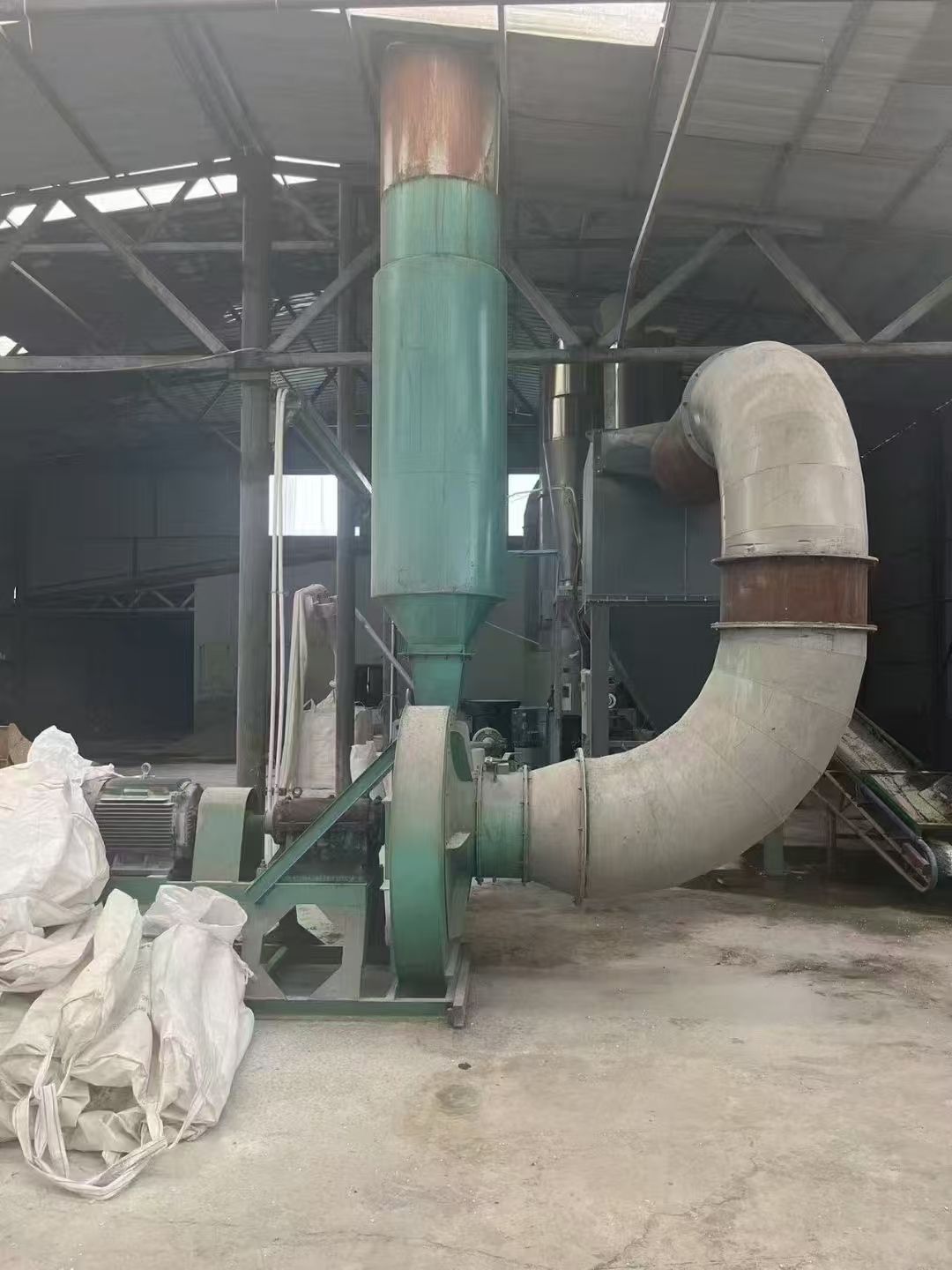 轉(zhuǎn)讓二手閃蒸干燥機 一套直徑1200型含熱風爐加熱旋轉(zhuǎn)閃蒸干燥機