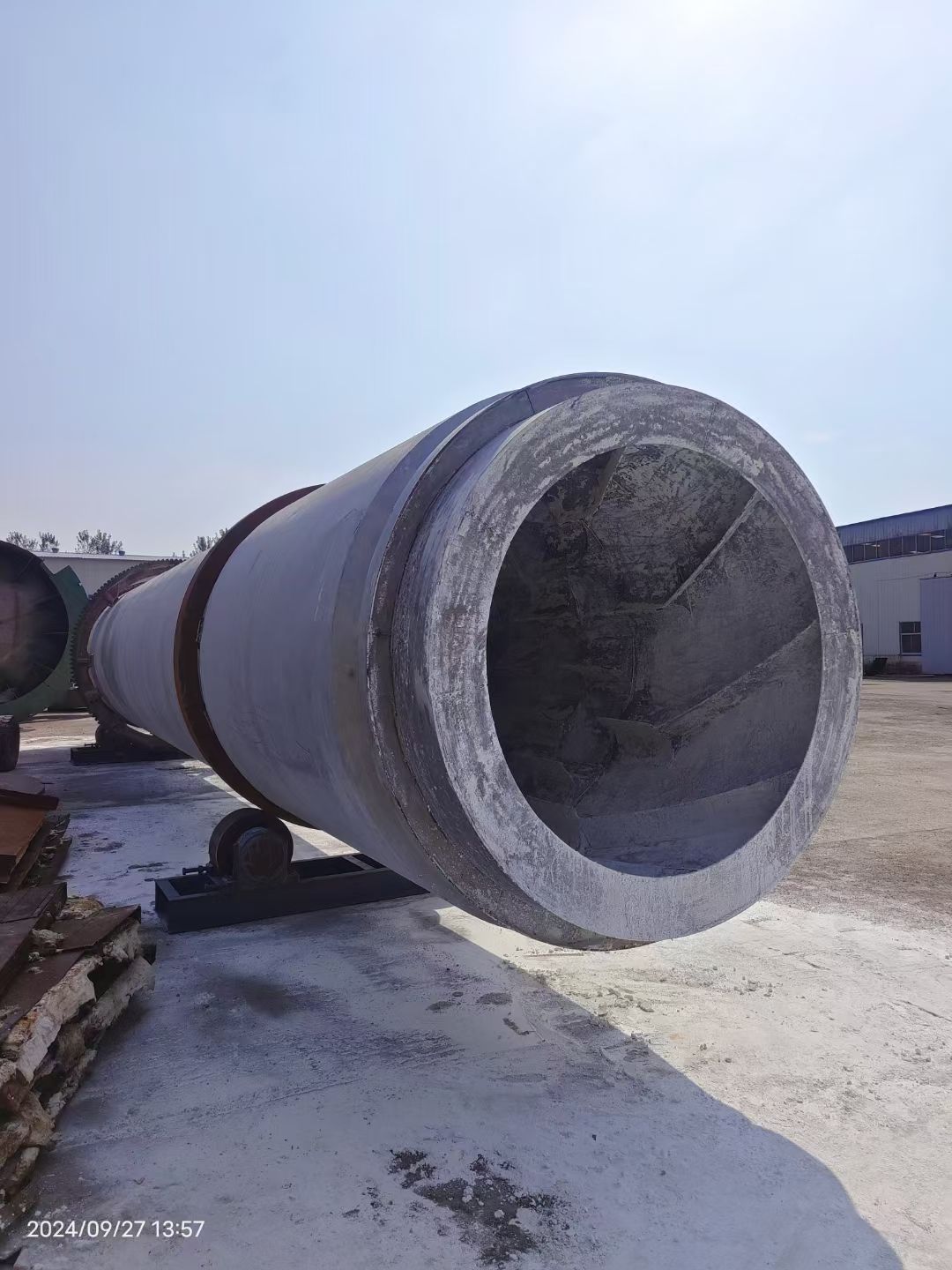 轉(zhuǎn)讓二手滾筒烘干機(jī) 一套直徑2米X16米304材質(zhì)不銹鋼滾筒烘干機(jī)