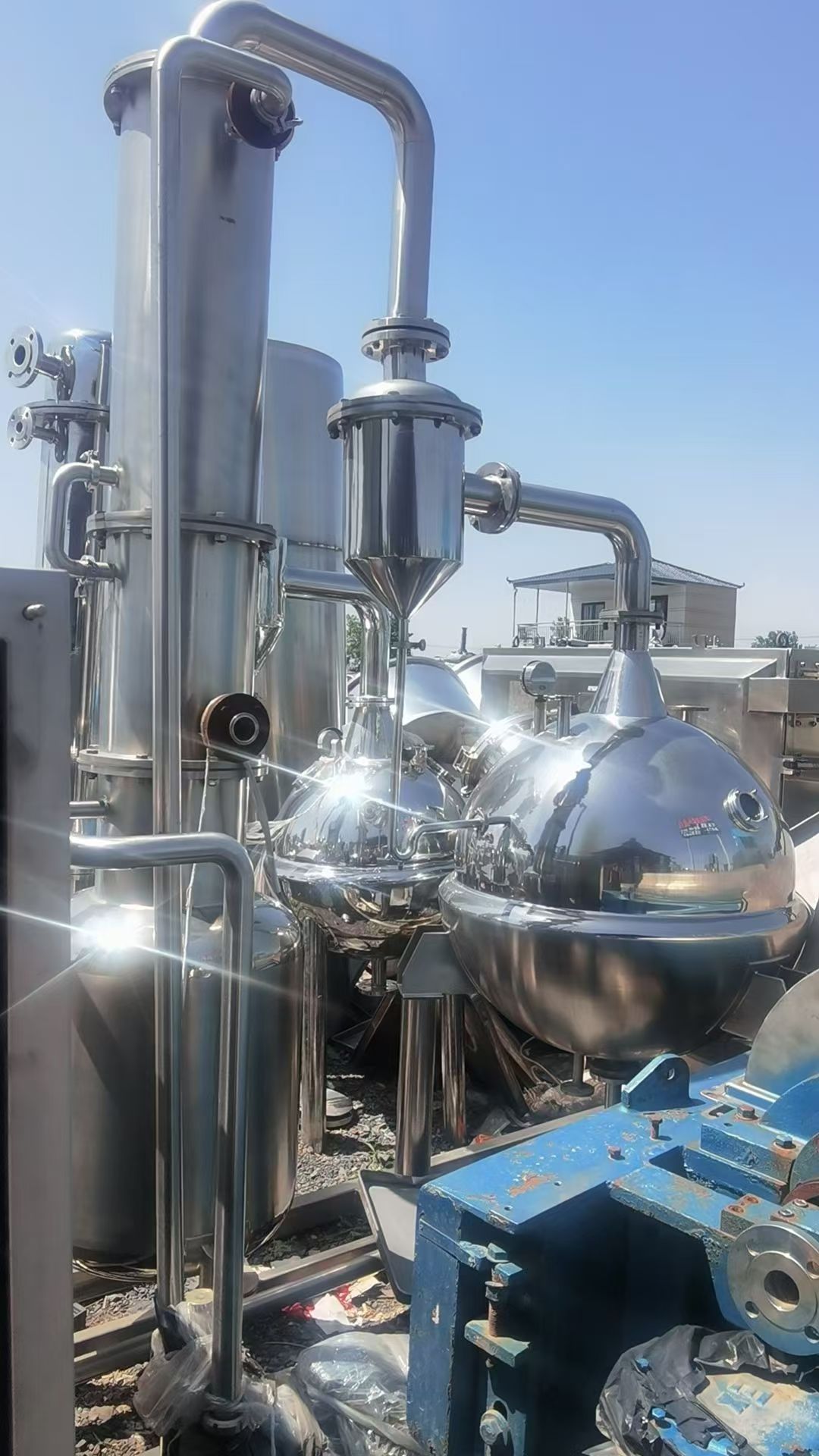 转让二手浓缩蒸发器 一套容积500升食品级球型浓缩蒸发器