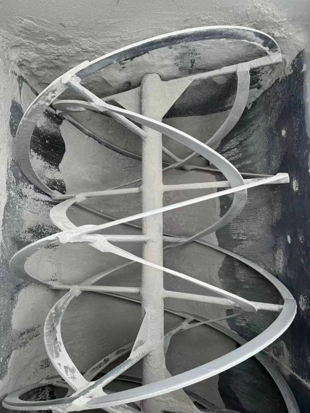 轉(zhuǎn)讓二手干粉混合機(jī) 一臺(tái)容積3立方配套蛟龍?zhí)间摳煞凵皾{混合機(jī)