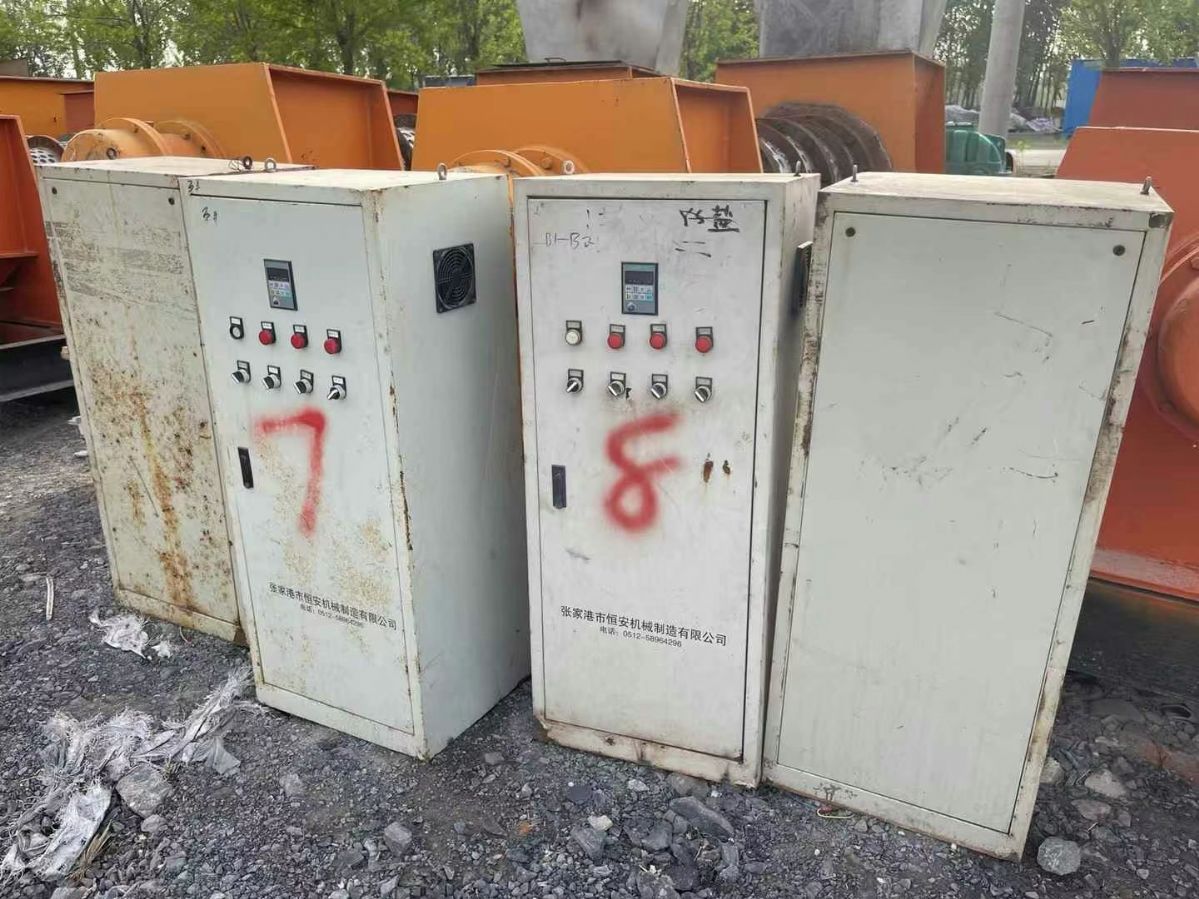轉(zhuǎn)讓二手平板離心機 四臺1000型全不銹鋼平板吊帶式離心機