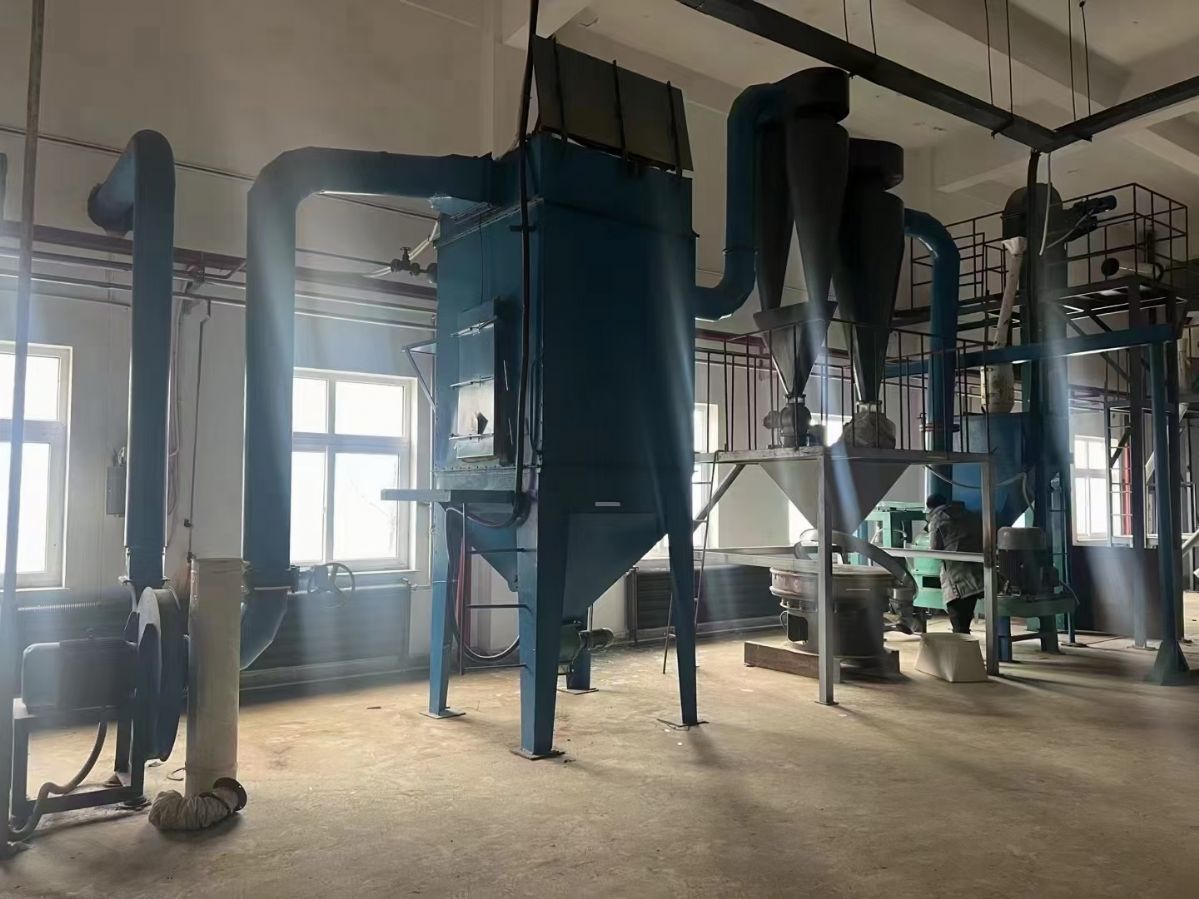 轉(zhuǎn)讓二手渦輪粉碎機(jī) 5套60型氣流渦輪粉碎機(jī)