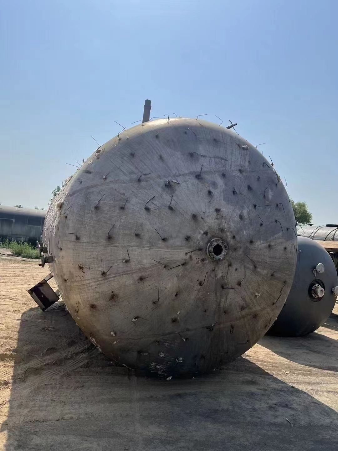 轉(zhuǎn)讓二手不銹鋼反應(yīng)釜 一臺(tái)容積30噸內(nèi)盤管全不銹鋼反應(yīng)釜
