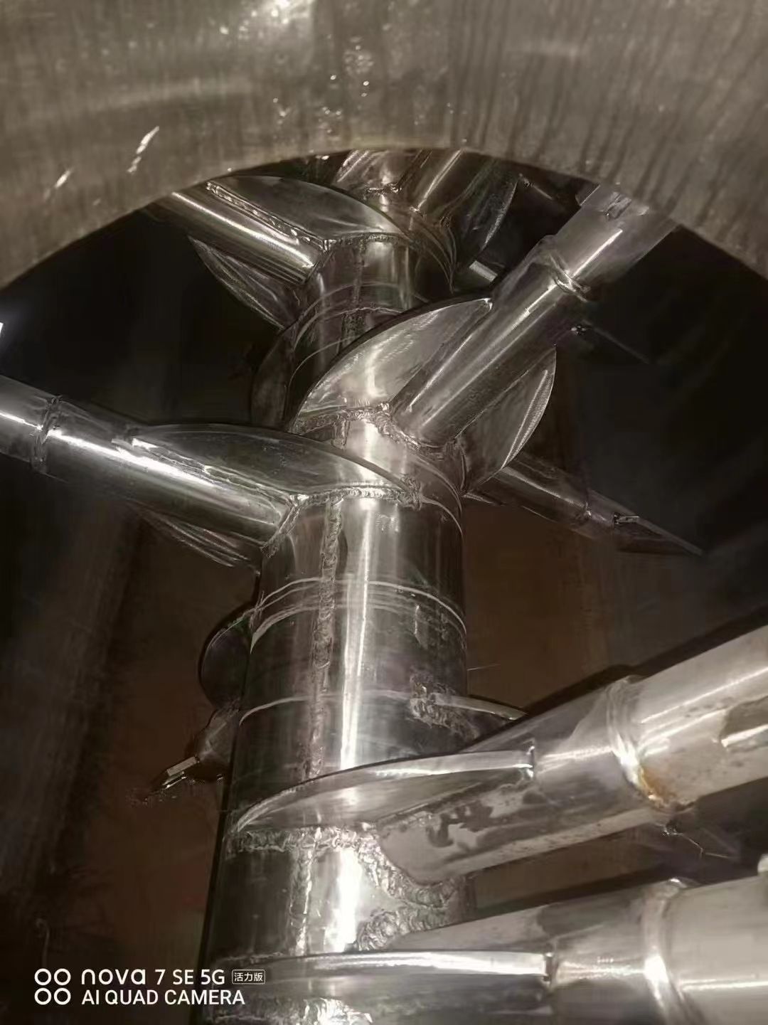 轉(zhuǎn)讓二手耙式干燥機 一臺容積10立方材質(zhì)316L真空耙式干燥機