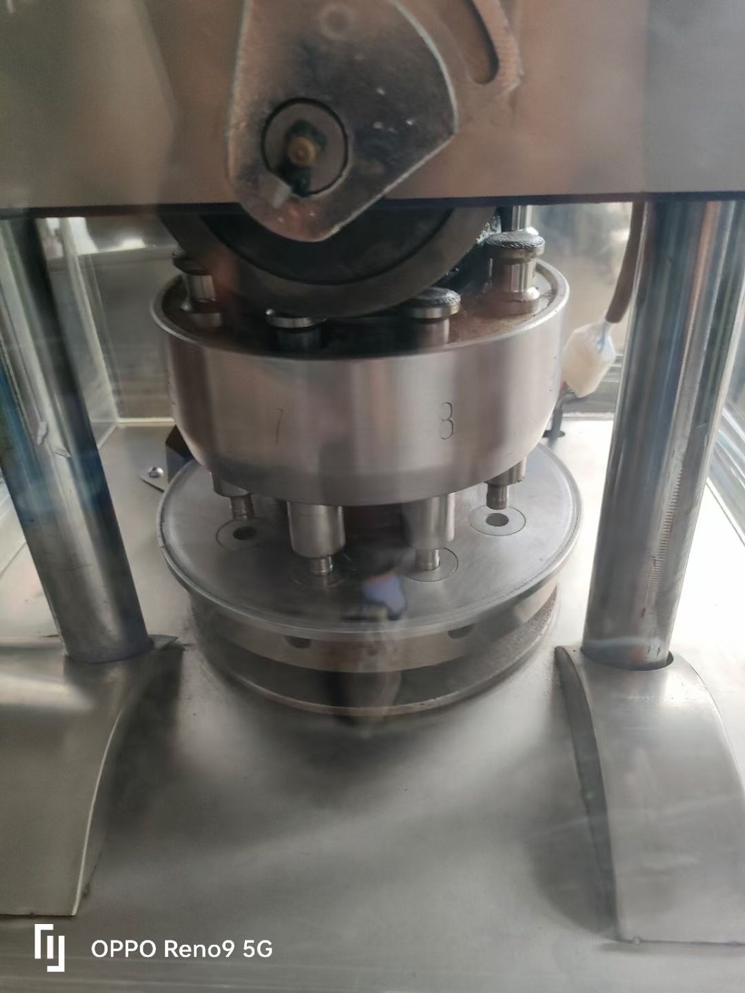 轉讓二手旋轉壓片機 一臺容積9沖旋轉式壓片機