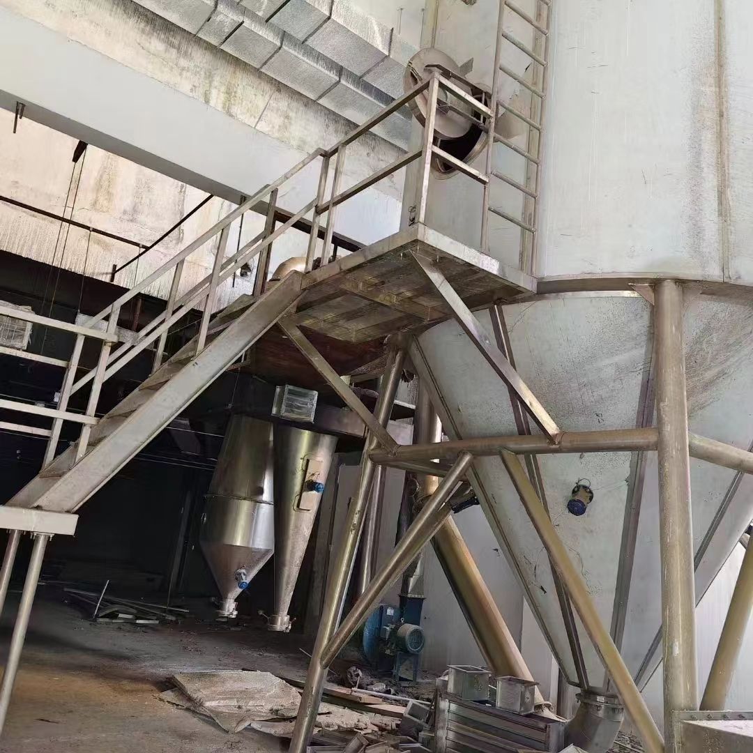 轉(zhuǎn)讓二手噴霧干燥機(jī) 一套300型江蘇宇通產(chǎn)離心噴霧干燥機(jī)