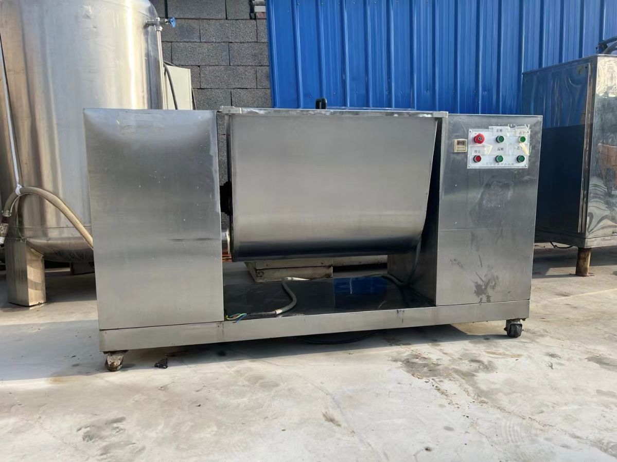 轉(zhuǎn)讓二手槽型混合機 兩臺容積300L拋光槽型混合機