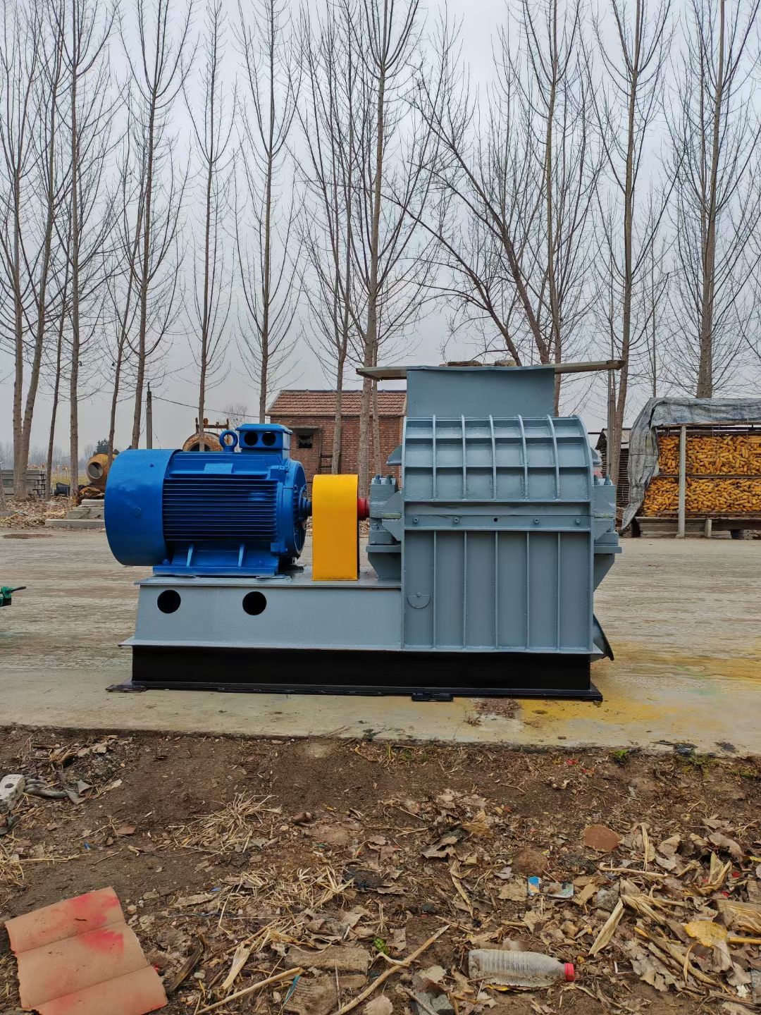 轉(zhuǎn)讓二手高效粉碎機 一臺110千瓦宇龍產(chǎn)高效粉碎機