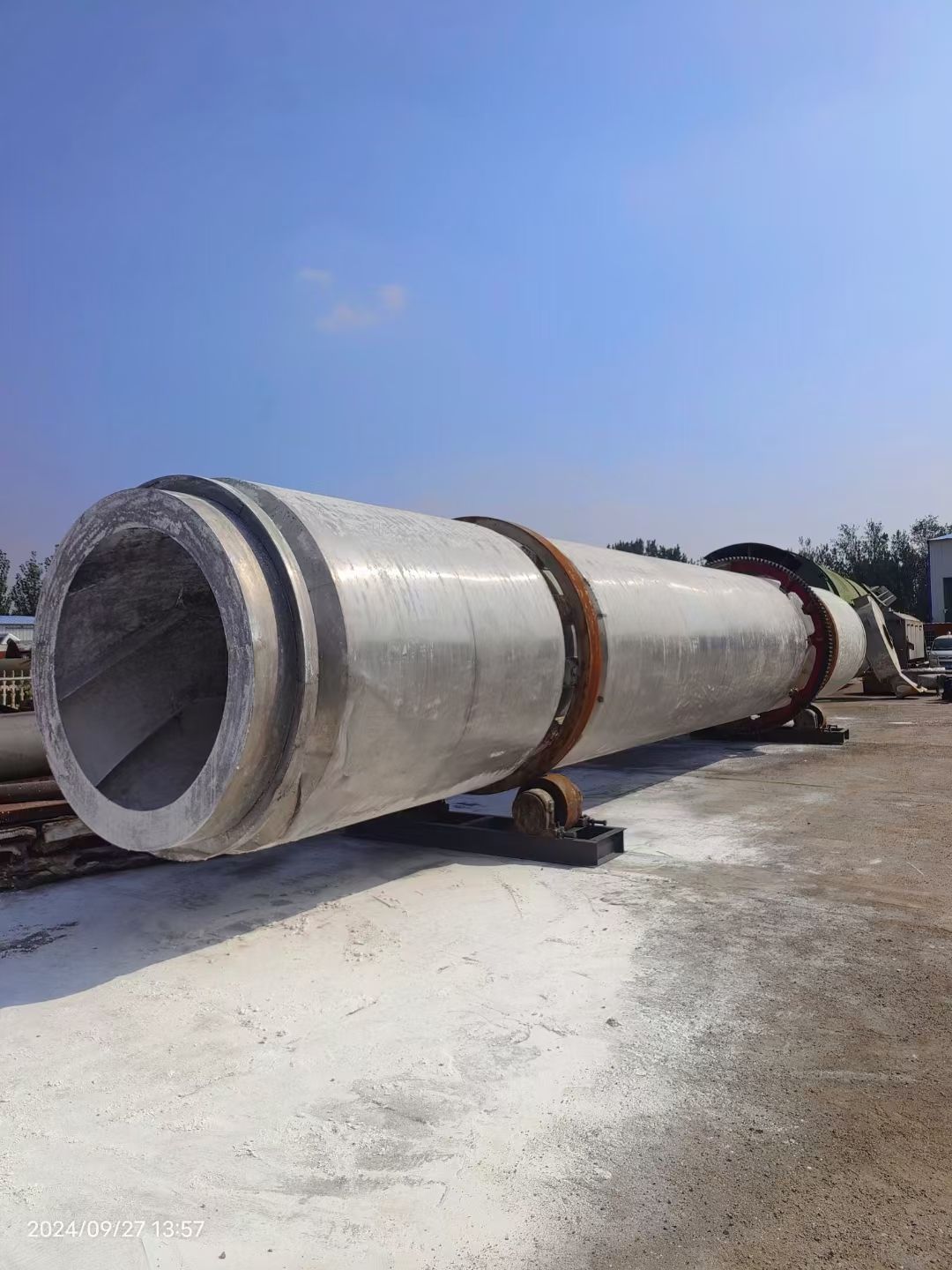 轉(zhuǎn)讓二手滾筒烘干機(jī) 一套直徑2米X16米304材質(zhì)不銹鋼滾筒烘干機(jī)