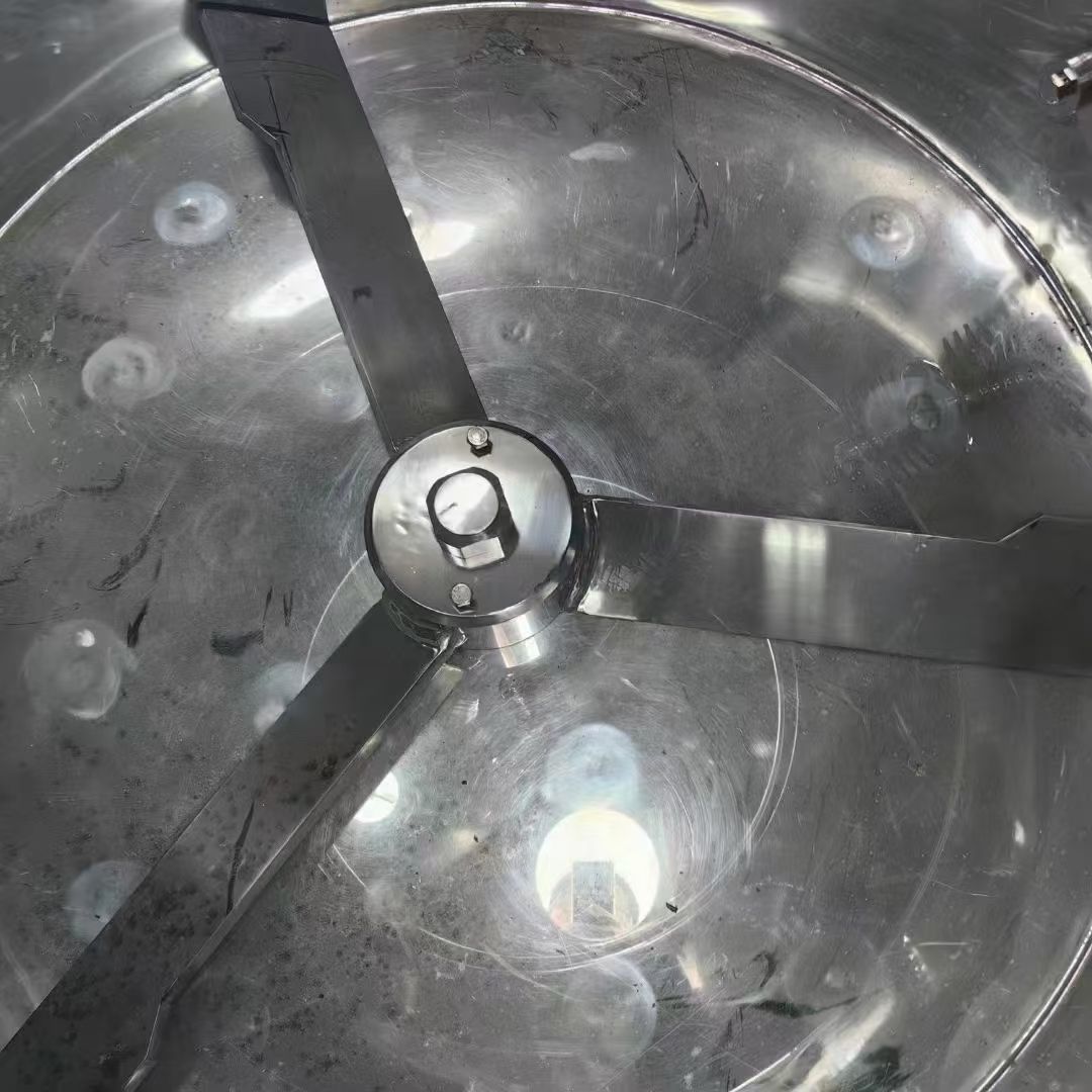 轉(zhuǎn)讓二手高速混合機(jī) 一臺容積1200L全不銹鋼食品級高速混合機(jī)