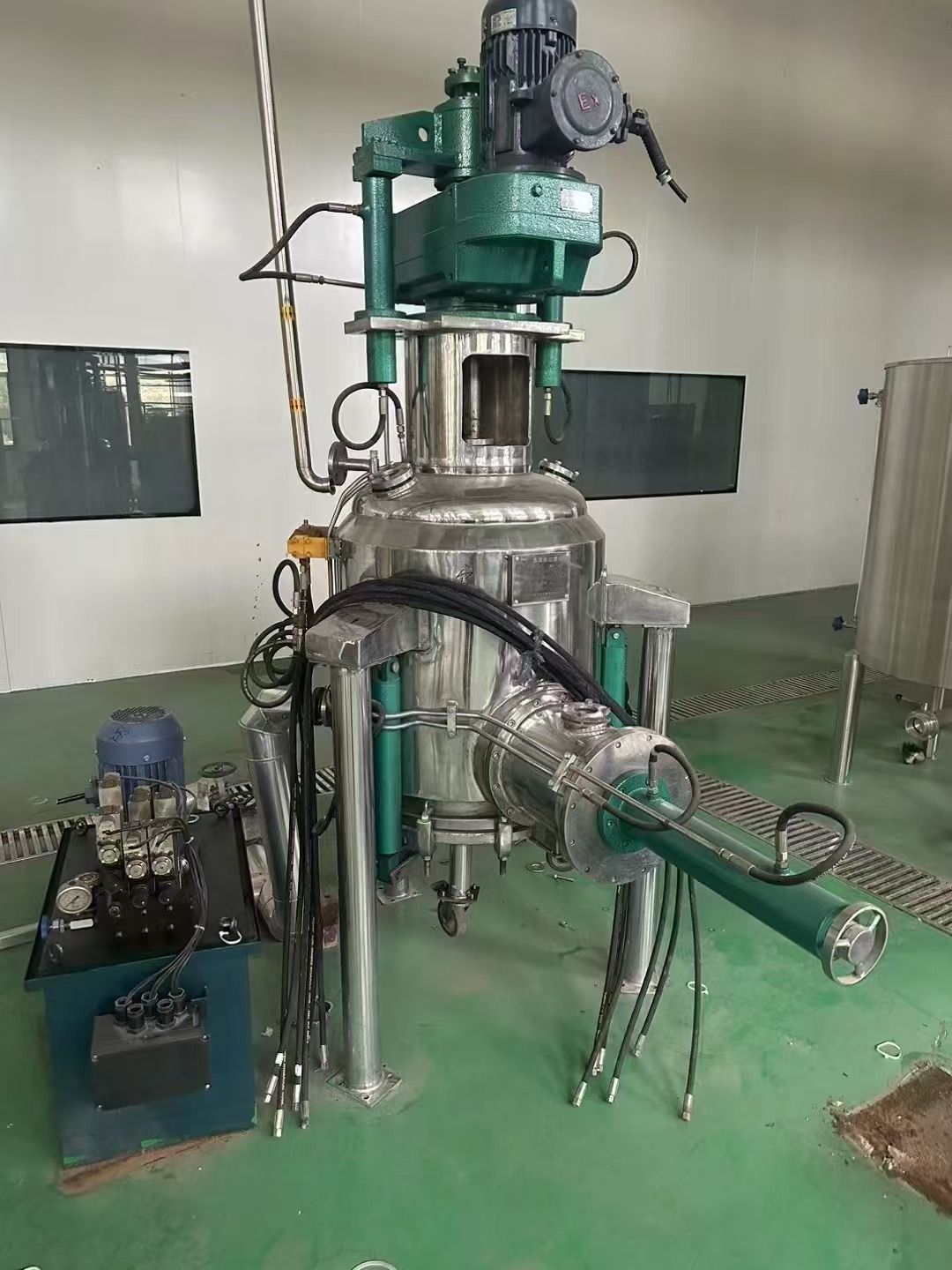 轉(zhuǎn)讓二手三合一過濾機 一臺容積200L江蘇巨鼎產(chǎn)實驗型三合一過濾機
