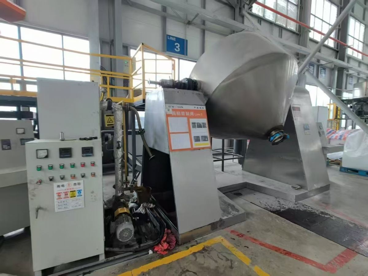 轉(zhuǎn)讓二手雙錐干燥機(jī) 六臺(tái)容積3000L全不銹鋼真空回轉(zhuǎn)雙錐干燥機(jī)